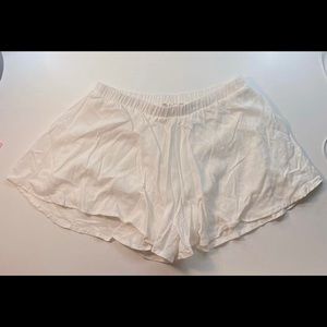 white flowy shorts
